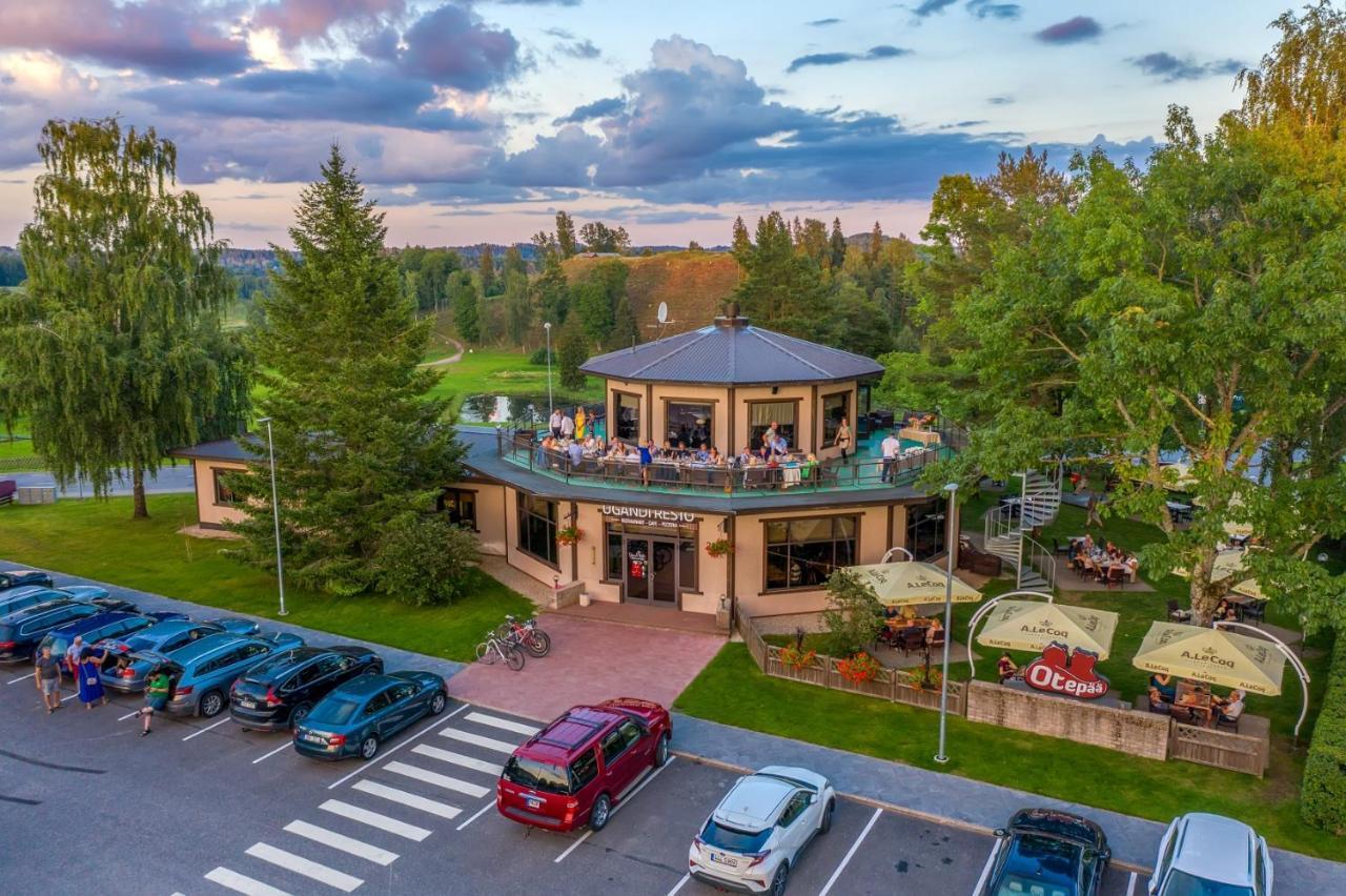 Ugandi Hotel Otepää Exteriér fotografie