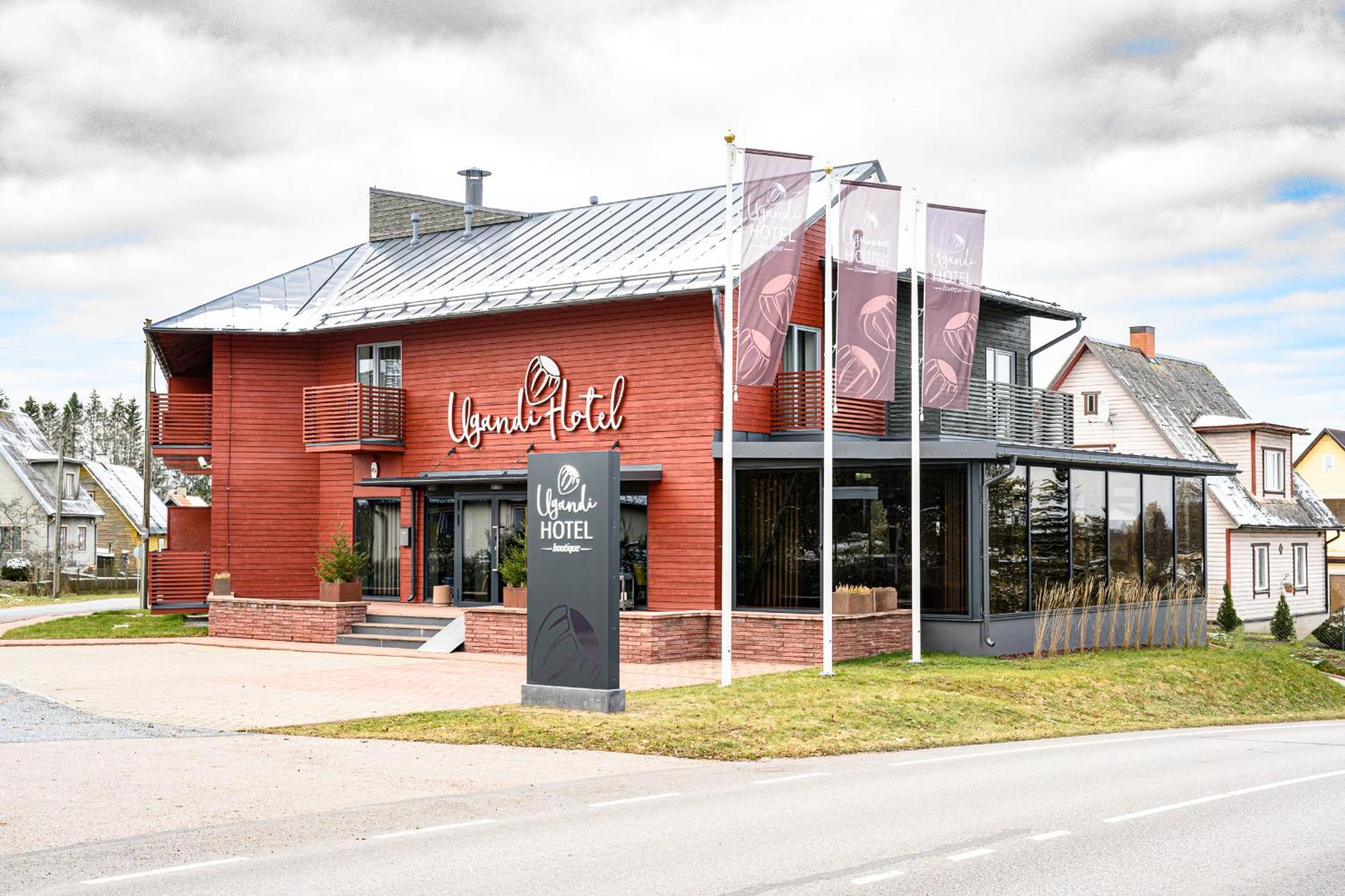 Ugandi Hotel Otepää Exteriér fotografie