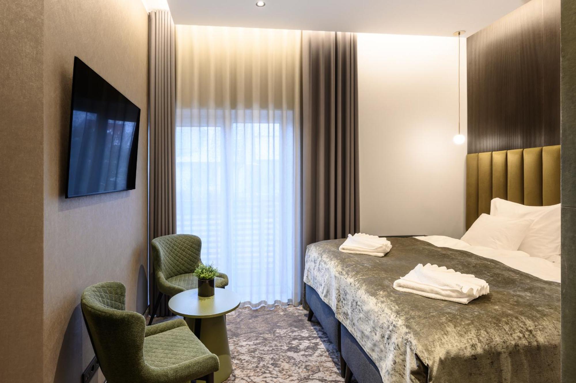 Ugandi Hotel Otepää Exteriér fotografie