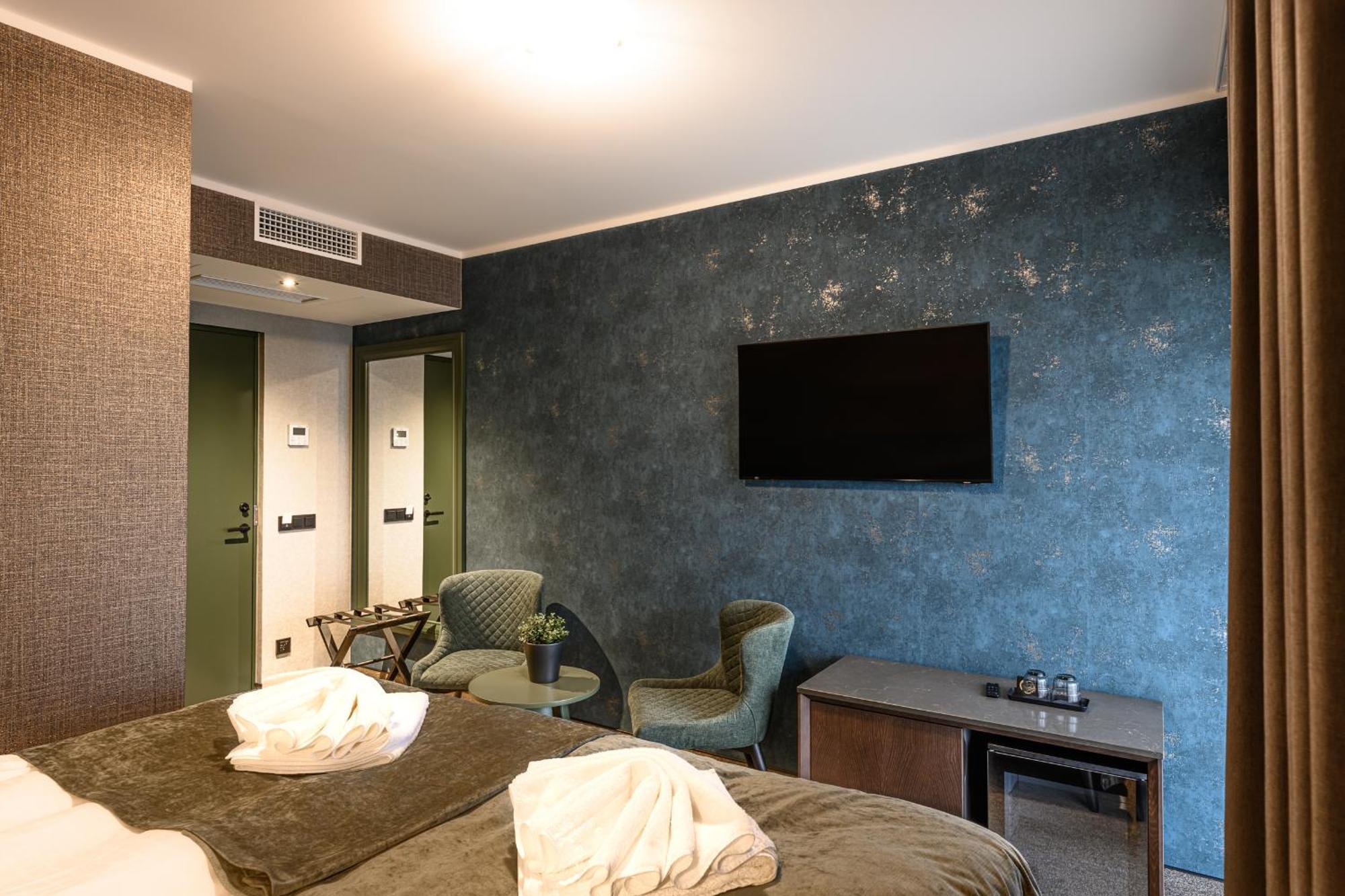 Ugandi Hotel Otepää Exteriér fotografie